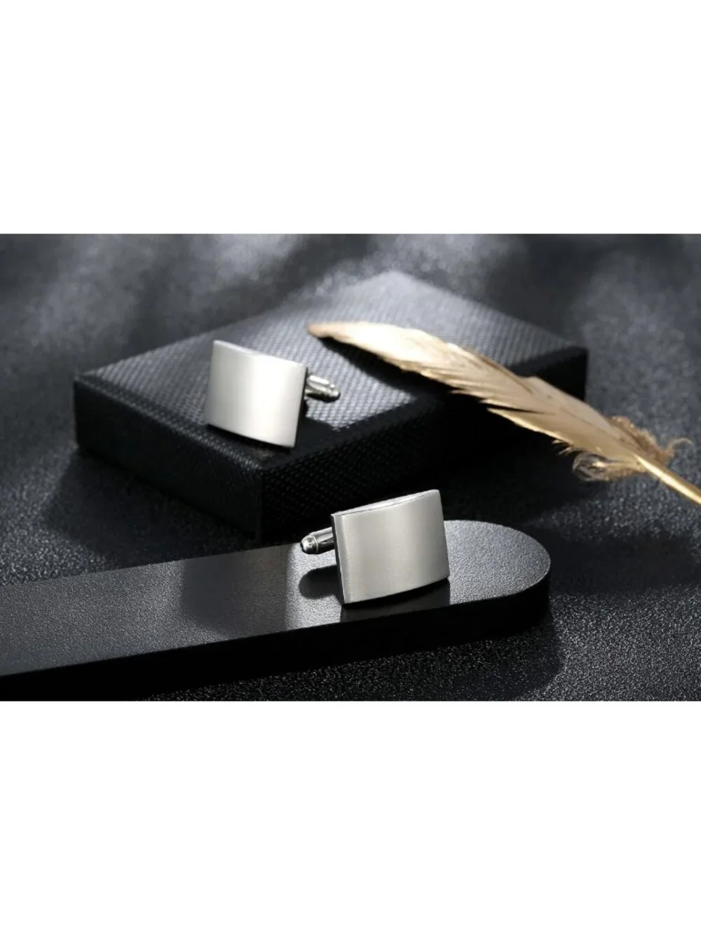 Unique Men's Cufflinks Set - 4 Pairs Stylish Accessories for Business & Groom